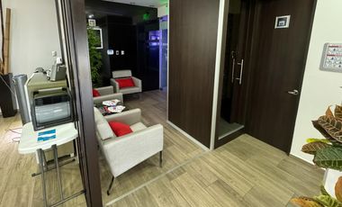 VENTA Oficina Corporativa WTC QRO de 138.71 m2 totalmente acondicionada