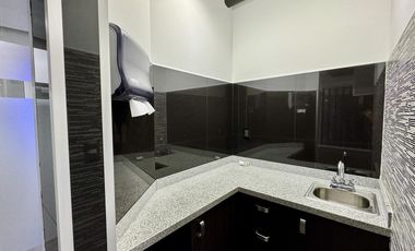 VENTA Oficina Corporativa WTC QRO de 81.75 m2 totalmente acondicionada