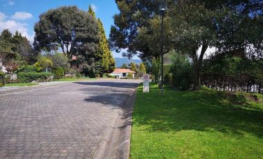 Terreno en venta. Campo de Golf Los Encinos