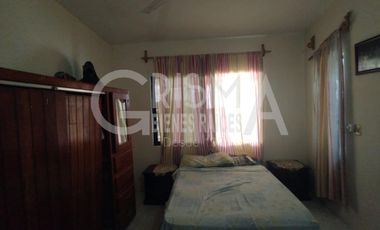 CASA EN VENTA EN SANTIAGO DE LA PEÑA