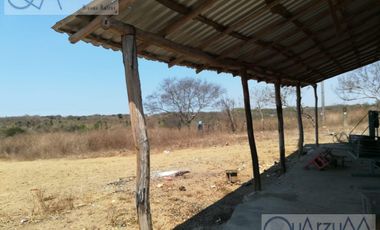 Terreno en venta en Chutla, muy cerca de Zihuatanejo-Guerrero