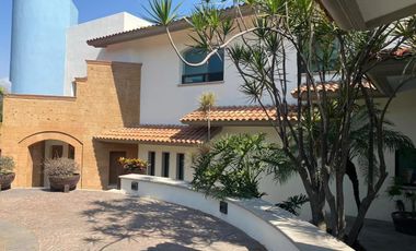 Casa en venta- Club de golf Tabachines