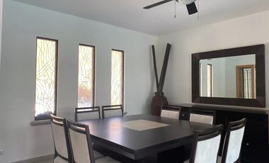 Casa en venta- Club de golf Tabachines