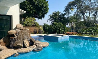 Casa en venta- Club de golf Tabachines