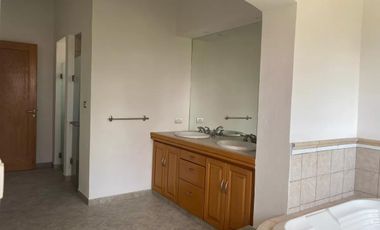 Casa en venta- Club de golf Tabachines