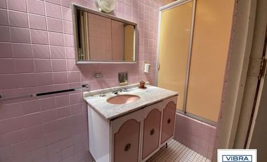 ¡APROVECHA! Casa con terreno 991 m2 en Pedregal.