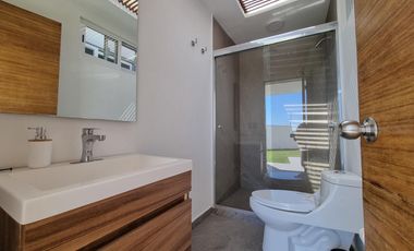 Casa en venta en el Lago de Tequesquitengo