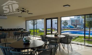 Casa en Venta Las Puentes -  San Nicolas de los Garza