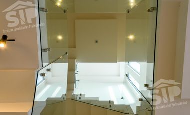 Casa en Venta Las Puentes -  San Nicolas de los Garza