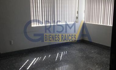 AMPLIA CASA EN VENTA EN FRACCIONAMIENTO JARDINES