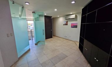 Local en  renta en Plaza Marina Business & Life