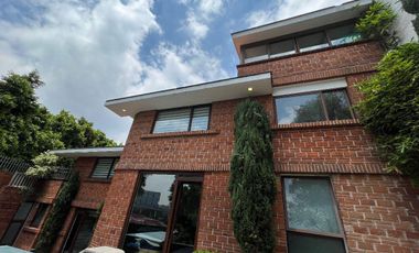 Casa Venta en Fraccionamiento Privado en Santa Fe