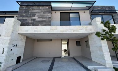 CASA EN VENTA EN EL CIELO RESIDENCIAL