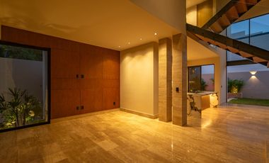 Casa en  VENTA Vía Cumbres