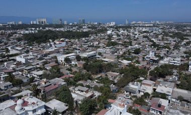 Terreno en Venta en Pitillal con Vista a Bahia de Puerto Vallarta.