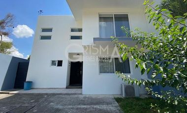 CASA EN VENTA EN COL. JARDINES