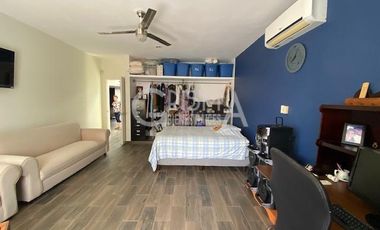 CASA EN VENTA EN COL. JARDINES