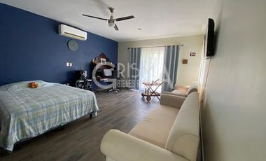 CASA EN VENTA EN COL. JARDINES