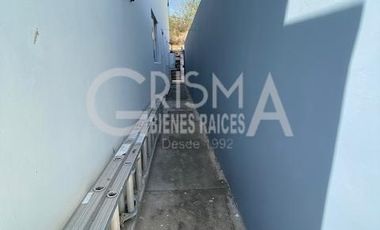 CASA EN VENTA EN COL. JARDINES