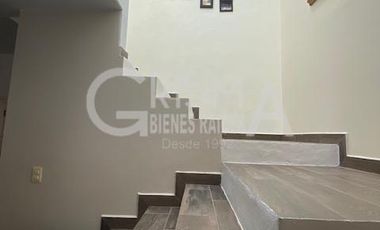 CASA EN VENTA EN COL. JARDINES