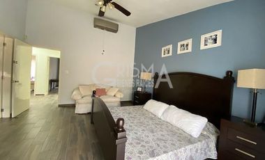 CASA EN VENTA EN COL. JARDINES
