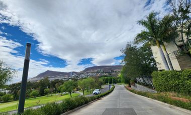 Terreno en Venta Campo de Golf en Club de Golf Tres Marías