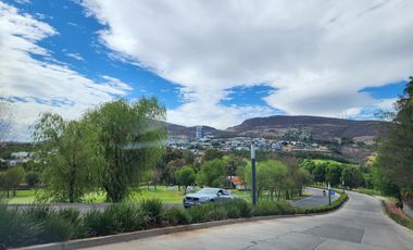 Terreno en Venta Campo de Golf en Club de Golf Tres Marías
