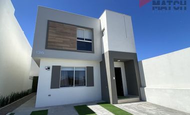 Casa en Nueva en Venta en Villas Castellana