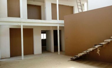 Oportunidad Bodega en venta o renta con oficinas