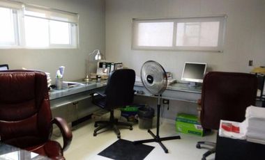 Oportunidad Bodega en venta o renta con oficinas