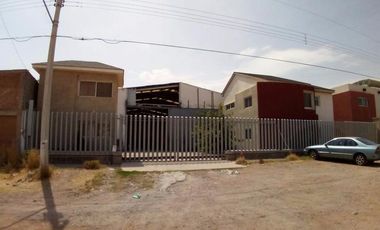 Oportunidad Bodega en venta o renta con oficinas