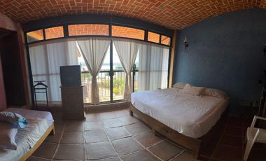 CASA ESTILO MEXICANO EN TEQUES