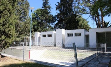Casa de un nivel en venta o renta La Calera con alberca