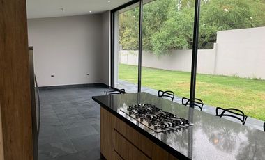 CASA presa la boca balcones del cercado SANTIAGO VENTA