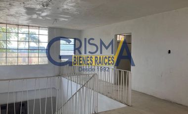 LOCAL COMERCIAL EN VENTA SOBRE BOULEVARD, FRENTE AL RÍO