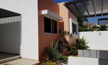 Venta de Casa de  Un Nivel estilo Minimalista en  Parques Sumiya, Jiutepec Morelos