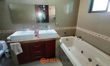 CASA EN VENTA EN LA PALOMA, RESIDENCIAL