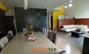 CASA EN VENTA EN LA PALOMA, RESIDENCIAL