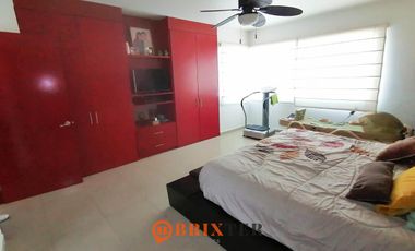 CASA EN VENTA EN LA PALOMA, RESIDENCIAL