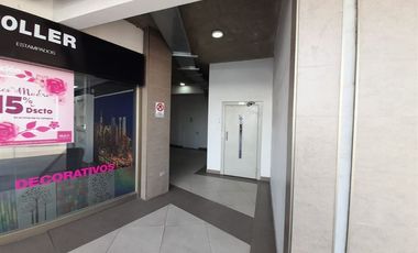 Local Comercial en Venta en Al lado de la Carretera Los Andes