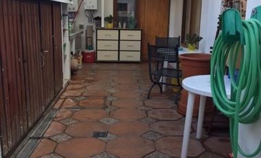Casa en Venta en Eliecer Parada/ Chile España.