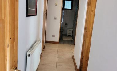 Casa en Venta en Eliecer Parada/ Chile España.