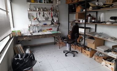 Oficina en Venta en Av. El Guanaco