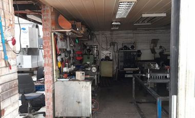 Oficina en Venta en Av. El Guanaco