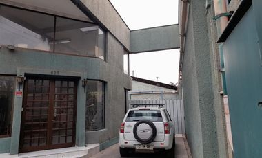 Oficina en Venta en Av. El Guanaco