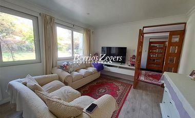 Casa en Venta en Carlos Ossandón / Simón Bolivar / Simón González