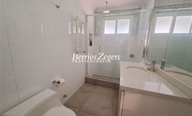 Casa en Venta en Carlos Ossandón / Simón Bolivar / Simón González