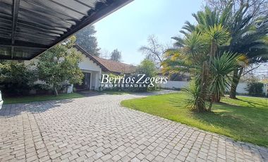 Casa en Venta en Carlos Ossandón / Simón Bolivar / Simón González