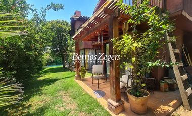 Casa en Venta en EL MONASTERIO