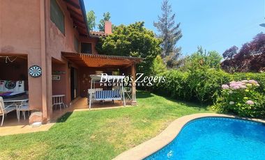 Casa en Venta en EL MONASTERIO
